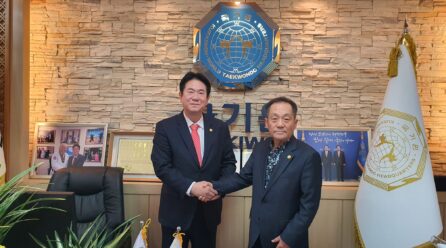 El Presidente de Honor de La Federación Española de Artes Marciales Coreanas, el Gran Maestro Lee Sang Soon ha sido recibido por el Presidente de KUKKIWON